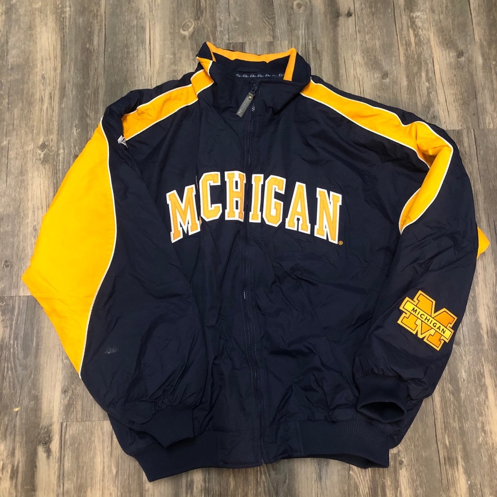 Vintage Majestic MichiganNavy and Yellow Men's Jacket